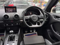 USED 2018 18 AUDI A3 1.5 TFSI CoD S line Sportback 5dr Petrol Manual Euro 6 (s/s) (150 ps) CAR PLAY | PARKING AID | S-NAV | UNMARKED DIAMOND CUT ALLOYS