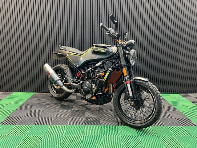 View our HUSQVARNA SVARTPILEN 401