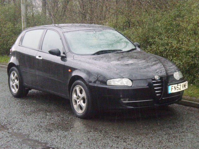 2002 52 Alfa Romeo 147 1.6 T.SPARK 16V 5d 118 BHP
