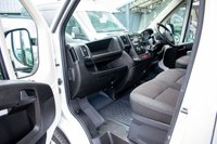 USED 2022 22 PEUGEOT BOXER 2.2 BlueHDi 335 Professional Panel Van 5dr Diesel Manual L3 H2 Euro 6 (s/s) (140 ps) Sat Nav, Cruise, DAB, B/T