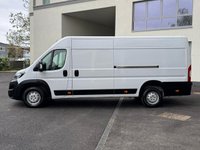 USED 2022 72 PEUGEOT BOXER 2.2 BlueHDi 435 Professional Panel Van 5dr Diesel Manual L4 H2 Euro 6 (s/s) (140 ps) 