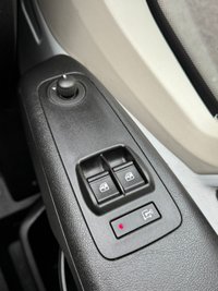 USED 2022 72 PEUGEOT BOXER 2.2 BlueHDi 435 Professional Panel Van 5dr Diesel Manual L4 H2 Euro 6 (s/s) (140 ps) 