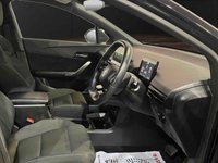 USED 2023 23 MG Mg4 64kWh SE Long Range Hatchback 5dr Electric Auto (203 ps) 