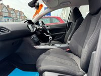 USED 2015 15 PEUGEOT 308 SW 1.6 HDI ALLURE ESTATE 5dr **�&pound;20 A YEAR ROAD TAX** * L&C GROUP SHALL BEAT ANY 'WE BUY CARS VALUATION' FOR YOUR PART EXCHANGE *
