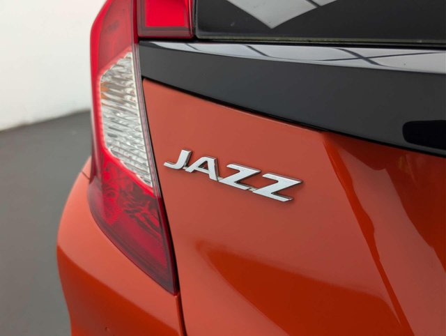 USED 2018 18 HONDA JAZZ 1.3 Jazz SE i-VTec CVT 5dr CLICK+COLLECT / HOME DELIVERY