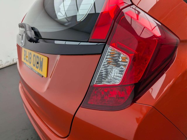 USED 2018 18 HONDA JAZZ 1.3 Jazz SE i-VTec CVT 5dr CLICK+COLLECT / HOME DELIVERY