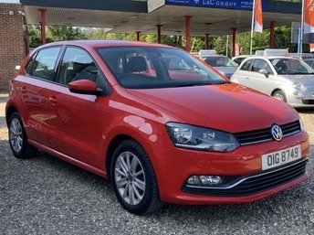 2015 VOLKSWAGEN POLO