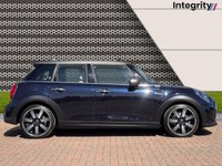 USED 2022 71 MINI HATCH 1.5 Cooper Exclusive Hatchback 5dr Petrol Steptronic Euro 6 (s/s) (136 ps) Comfort Pack | Panoramic Roof