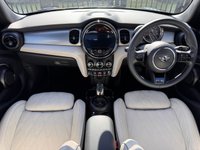 USED 2022 71 MINI HATCH 1.5 Cooper Exclusive Hatchback 5dr Petrol Steptronic Euro 6 (s/s) (136 ps) Comfort Pack | Panoramic Roof