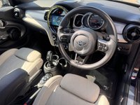 USED 2022 71 MINI HATCH 1.5 Cooper Exclusive Hatchback 5dr Petrol Steptronic Euro 6 (s/s) (136 ps) Comfort Pack | Panoramic Roof