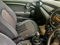 USED 2020 70 MINI HATCH 1.5 Cooper Classic Hatchback 3dr Petrol Manual Euro 6 (s/s) (136 ps) ONLY 1,720 MILES --YES 1,720 MILES WITH 1 RETIRED OWNER+PROBATE TRANSFER//BLUETOOTH//X2 SERVICES -LAST 1,394 MILES -APRIL 26//ALLOYS//AIRCON (136 ps) ONLY 1,720 MILES --YES 1,720 MILES WITH 1 RETIRED OWNER+PROBATE TRANSFER//BLUETOOTH//X2 SERVICES -LAST 1,394 MILES -APRIL 26//ALLOYS//AIRCON