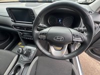 USED 2018 68 HYUNDAI KONA 1.0 T-GDi Blue Drive Premium SUV 5dr Petrol Manual Euro 6 (s/s) (120 ps) 