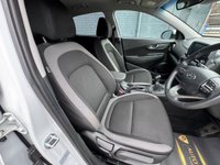 USED 2018 68 HYUNDAI KONA 1.0 T-GDi Blue Drive Premium SUV 5dr Petrol Manual Euro 6 (s/s) (120 ps) 