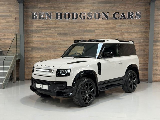 View our LAND ROVER DEFENDER 90