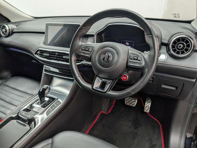 USED 2024 73 MG HS 1.5 MG HS Trophy Semi-Auto 5dr CLICK+COLLECT / HOME DELIVERY