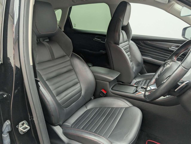 USED 2024 73 MG HS 1.5 MG HS Trophy Semi-Auto 5dr CLICK+COLLECT / HOME DELIVERY
