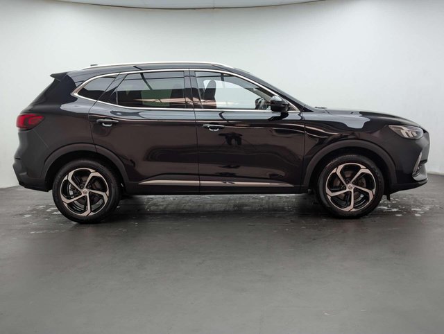 USED 2024 73 MG HS 1.5 MG HS Trophy Semi-Auto 5dr CLICK+COLLECT / HOME DELIVERY