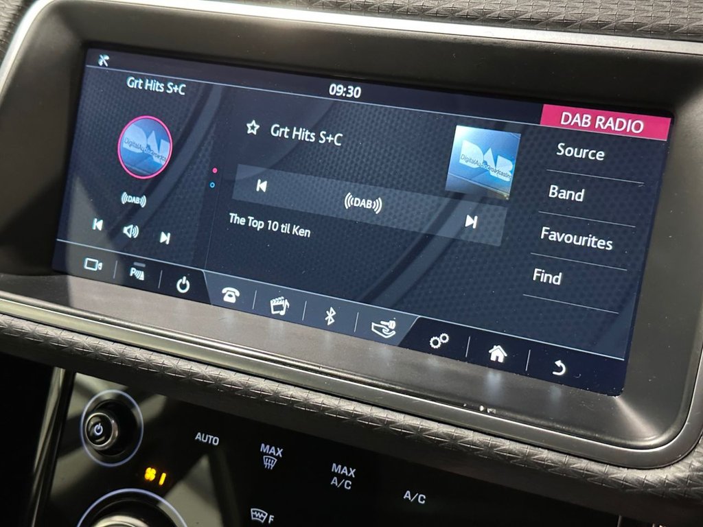 USED 2019 69 LAND ROVER RANGE ROVER EVOQUE 2.0 D150 SUV 5dr Diesel Manual FWD Euro 6 (s/s) (150 ps) 