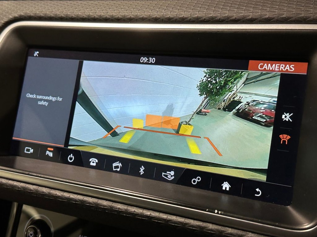 USED 2019 69 LAND ROVER RANGE ROVER EVOQUE 2.0 D150 SUV 5dr Diesel Manual FWD Euro 6 (s/s) (150 ps) 