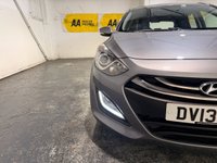 USED 2013 13 HYUNDAI I30 1.6 CRDi Blue Drive Style Nav Tourer 5dr Diesel Manual Euro 5 (s/s) (128 ps) &pound;35 Road Tax-Great Economy-Hyundai Service History
