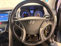 USED 2013 13 HYUNDAI I30 1.6 CRDi Blue Drive Style Nav Tourer 5dr Diesel Manual Euro 5 (s/s) (128 ps) &pound;35 Road Tax-Great Economy-Hyundai Service History