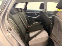 USED 2013 13 HYUNDAI I30 1.6 CRDi Blue Drive Style Nav Tourer 5dr Diesel Manual Euro 5 (s/s) (128 ps) &pound;35 Road Tax-Great Economy-Hyundai Service History