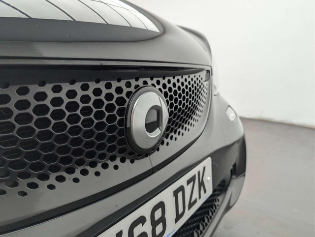 USED 2018 68 SMART FORTWO 1.0 fortwo Prime Premium Auto 3dr CLICK+COLLECT / HOME DELIVERY