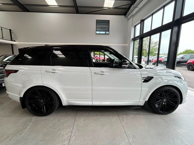 View our LAND ROVER RANGE ROVER SPORT