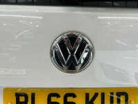 USED 2017 66 VOLKSWAGEN TRANSPORTER 2.0 BiTDI T32 BlueMotion Tech KOMBI Van 4dr Diesel DSG FWD SWB Euro 6 (s/s) (204 ps) 