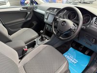 USED 2017 VOLKSWAGEN TIGUAN 2.0 TDI BlueMotion Tech SE SUV 5dr Diesel Manual Euro 6 (s/s) (150 ps) 