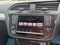 USED 2017 VOLKSWAGEN TIGUAN 2.0 TDI BlueMotion Tech SE SUV 5dr Diesel Manual Euro 6 (s/s) (150 ps) 