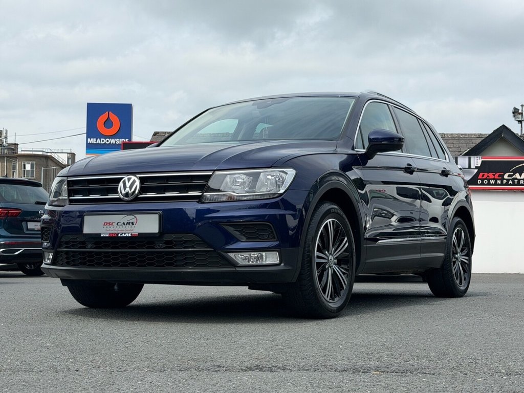USED 2017 VOLKSWAGEN TIGUAN 2.0 TDI BlueMotion Tech SE SUV 5dr Diesel Manual Euro 6 (s/s) (150 ps) 