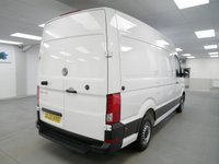 USED 2022 22 VOLKSWAGEN CRAFTER CR35 2.0 TDI 140 BHP MWB TRENDLINE BUSINESS AUTOMATIC AUTOMATIC | MEDIUM | SAT NAV | AIR CON