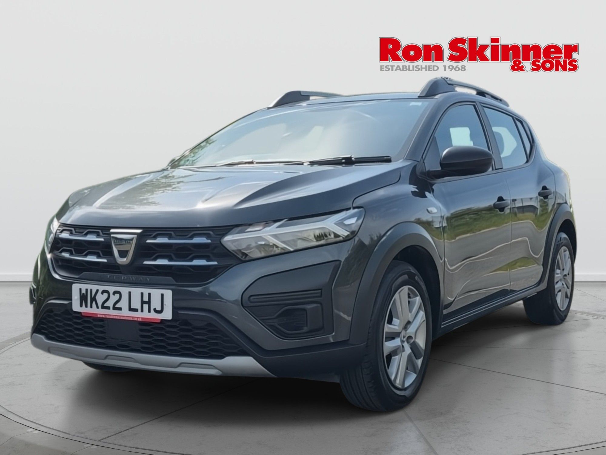USED 2022 22 DACIA SANDERO STEPWAY 1.0 TCe Essential Hatchback 5dr Petrol Manual Euro 6 (s/s) (90 ps) 