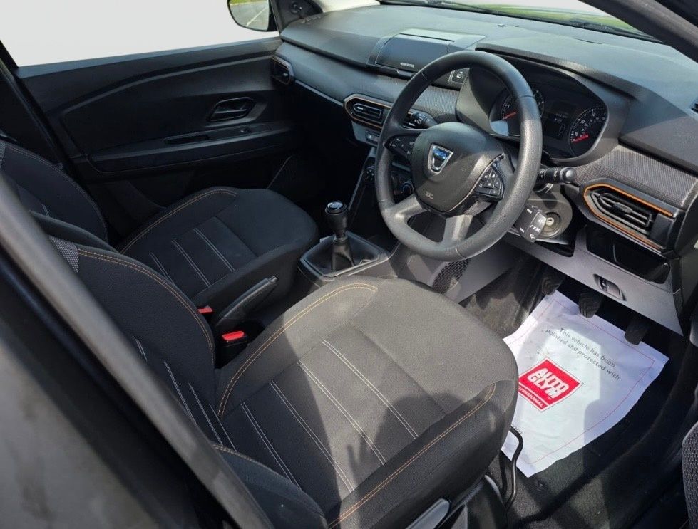 USED 2022 22 DACIA SANDERO STEPWAY 1.0 TCe Essential Hatchback 5dr Petrol Manual Euro 6 (s/s) (90 ps) 