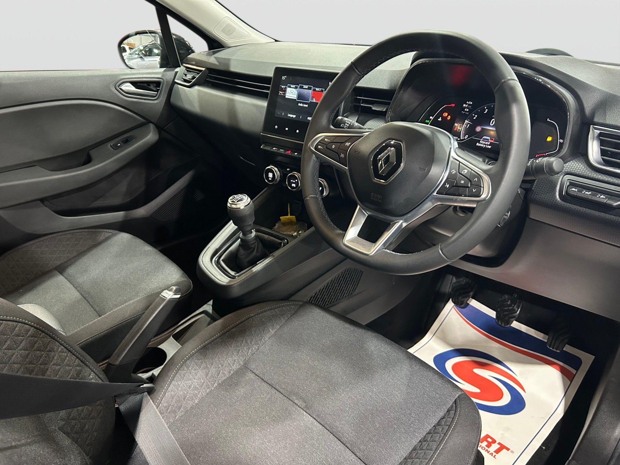 USED 2023 73 RENAULT CLIO 1.0 TCe Evolution Hatchback 5dr Petrol Manual Euro 6 (s/s) (90 ps) 