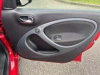 USED 2019 19 SMART FORFOUR EQ 17.6kWh Prime (Premium) Hatchback 5dr Electric Auto (22kW Charger) (82 ps) Heated Seats, Sat Nav,