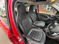 USED 2019 19 SMART FORFOUR EQ 17.6kWh Prime (Premium) Hatchback 5dr Electric Auto (22kW Charger) (82 ps) Heated Seats, Sat Nav,