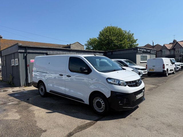 View our VAUXHALL VIVARO