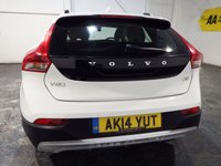 USED 2014 14 VOLVO V40 CROSS COUNTRY 1.6 D2 SE Hatchback 5dr Diesel Manual Euro 5 (s/s) (115 ps) &pound;20 Road Tax-Great Economy-A/C-Service History-2 Keys-DAB Radio-Bluetooth