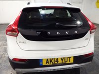 USED 2014 14 VOLVO V40 CROSS COUNTRY 1.6 D2 SE Hatchback 5dr Diesel Manual Euro 5 (s/s) (115 ps) &pound;20 Road Tax-Great Economy-A/C-Service History-2 Keys-DAB Radio-Bluetooth