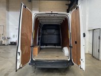 USED 2022 72 VOLKSWAGEN CRAFTER CR35 MWB Trendline Business Med Roof FWD 140ps 