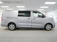 USED 2022 22 VAUXHALL VIVARO 3100 2.0 D 145 BHP L2 LONG ELITE AUTOMATIC CREWCAB 6 SEATER AUTOMATIC | 6 SEATS | L2 LONG | SAT NAV