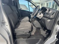 USED 2021 71 RENAULT TRAFIC 2.0 dCi ENERGY 28 Business+ Panel Van 5dr Diesel Manual SWB Standard Roof Euro 6 (s/s) (120 ps) This 2021 Renault Trafic presents an exceptional ownership proposition, having been meticulously maintained by a single owner from new and boasting remarkably low mileage for its age at just 54,836 miles. This Business+ SWB Standard Roof variant is powered by an efficient 2.0 litre dCi ENERGY diesel engine, meeting Euro 6 emission standards, and comes with a clear vehicle history check for your peace of mind. The dCi ENERGY 28 Business+ trim level ensures a practical and comfortable experience.