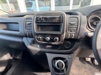 USED 2021 71 RENAULT TRAFIC 2.0 dCi ENERGY 28 Business+ Panel Van 5dr Diesel Manual SWB Standard Roof Euro 6 (s/s) (120 ps) This 2021 Renault Trafic presents an exceptional ownership proposition, having been meticulously maintained by a single owner from new and boasting remarkably low mileage for its age at just 54,836 miles. This Business+ SWB Standard Roof variant is powered by an efficient 2.0 litre dCi ENERGY diesel engine, meeting Euro 6 emission standards, and comes with a clear vehicle history check for your peace of mind. The dCi ENERGY 28 Business+ trim level ensures a practical and comfortable experience.