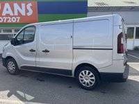 USED 2021 71 RENAULT TRAFIC 2.0 dCi ENERGY 28 Business+ Panel Van 5dr Diesel Manual SWB Standard Roof Euro 6 (s/s) (120 ps) This 2021 Renault Trafic presents a superb ownership proposition, having been meticulously maintained by its single owner from new. This Business+ SWB Standard Roof model, powered by an efficient 2.0 litre dCi diesel engine, meets Euro 6 emission standards and boasts a clear vehicle history check. Inside, you'll find a DAB radio with Bluetooth connectivity, a USB socket, and two 15W speakers, ensuring your journeys are accompanied by your favourite audio. For enhanced safety and convenience.