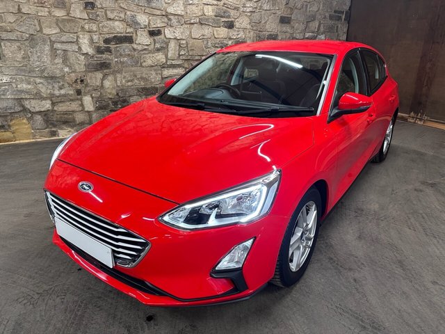 View our Ford Focus 1.0T EcoBoost Zetec Hatchback 5dr Petrol Manual Euro 6 (s/s) (100 ps)