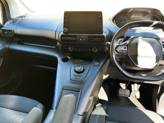 View our PEUGEOT RIFTER