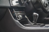 USED 2015 15 JAGUAR XE 2.0d Prestige Saloon 4dr Diesel Manual Euro 6 (s/s) (163 ps) 