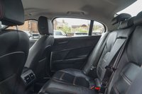 USED 2015 15 JAGUAR XE 2.0d Prestige Saloon 4dr Diesel Manual Euro 6 (s/s) (163 ps) 